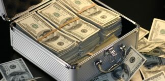 Ile zarabia się w Google?